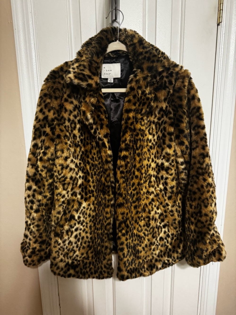 Leopard Print Faux Fur Jacket - Brown/Black